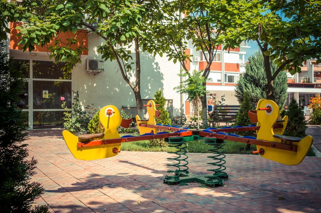 Sunny Fort Apartments ซันนีบีช ภายนอก รูปภาพ