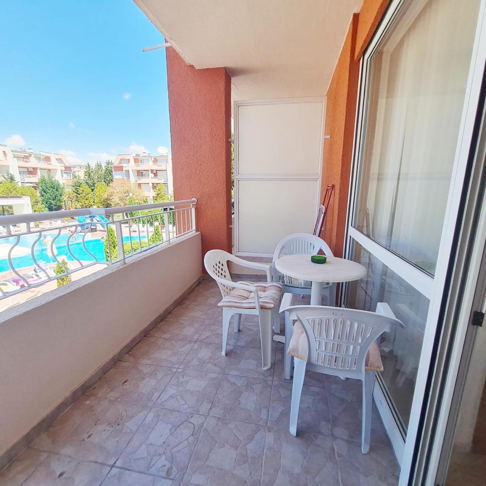 Sunny Fort Apartments ซันนีบีช ภายนอก รูปภาพ