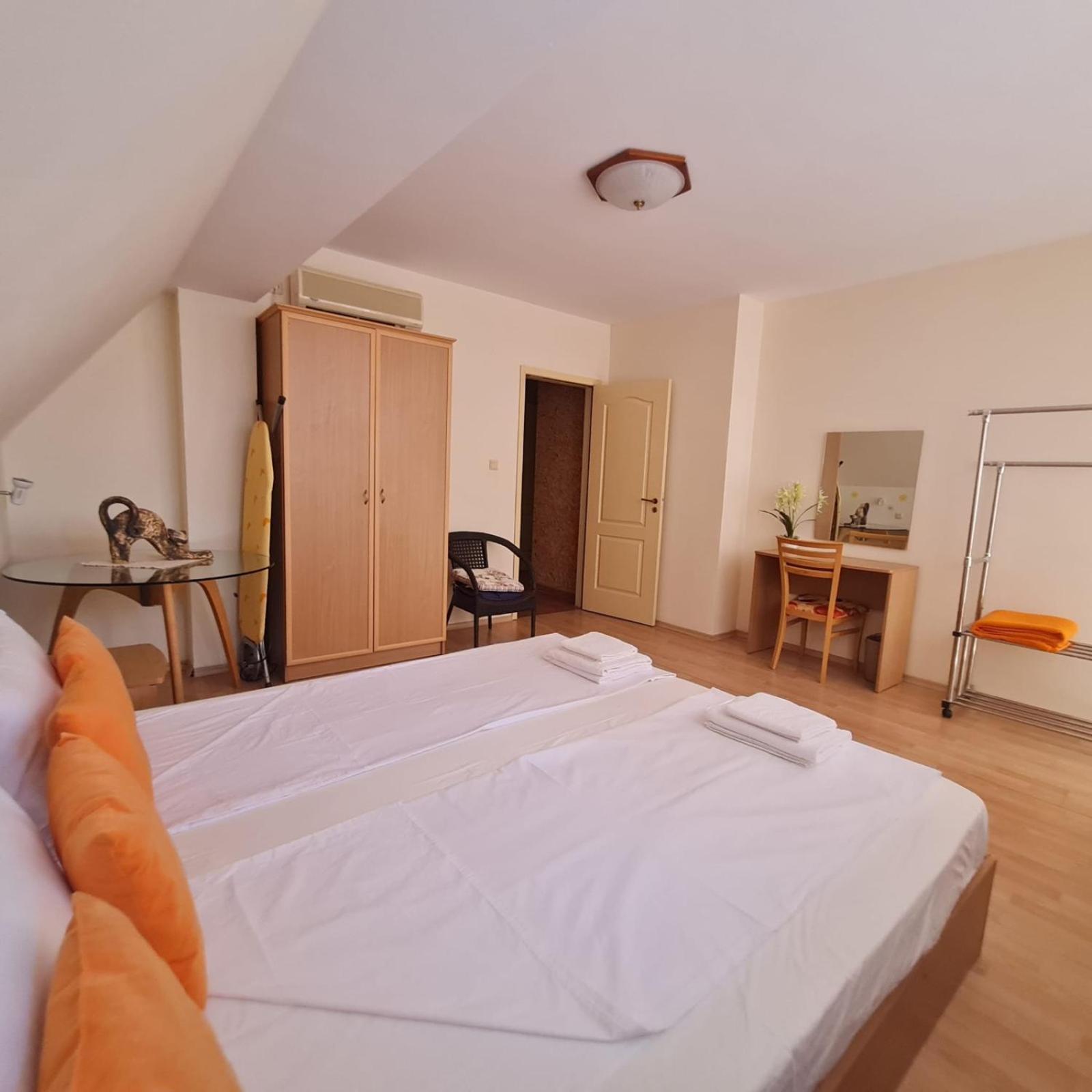 Sunny Fort Apartments ซันนีบีช ภายนอก รูปภาพ