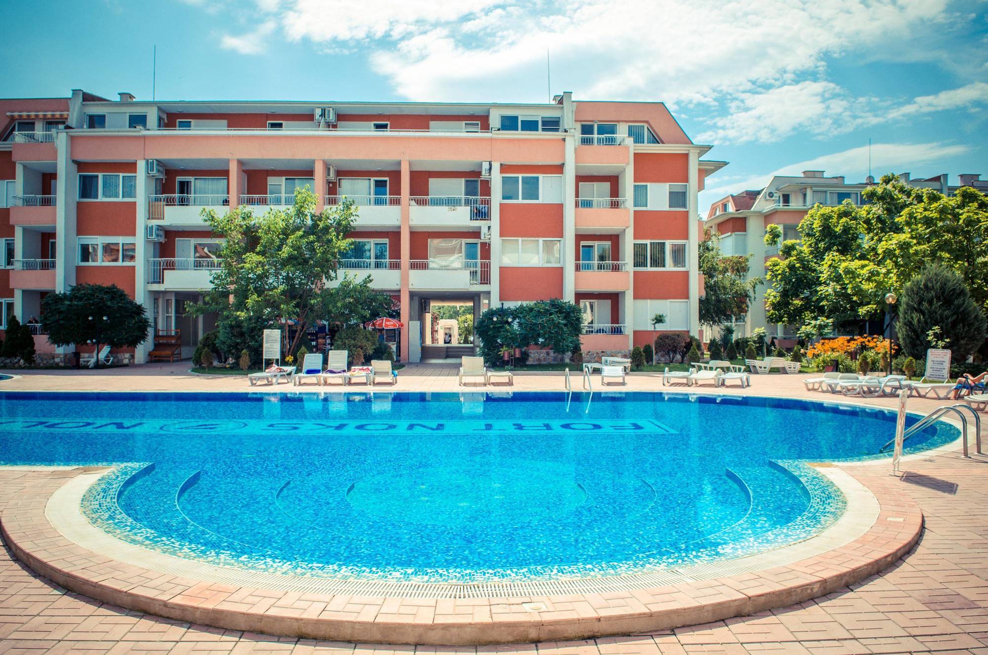 Sunny Fort Apartments ซันนีบีช ภายนอก รูปภาพ