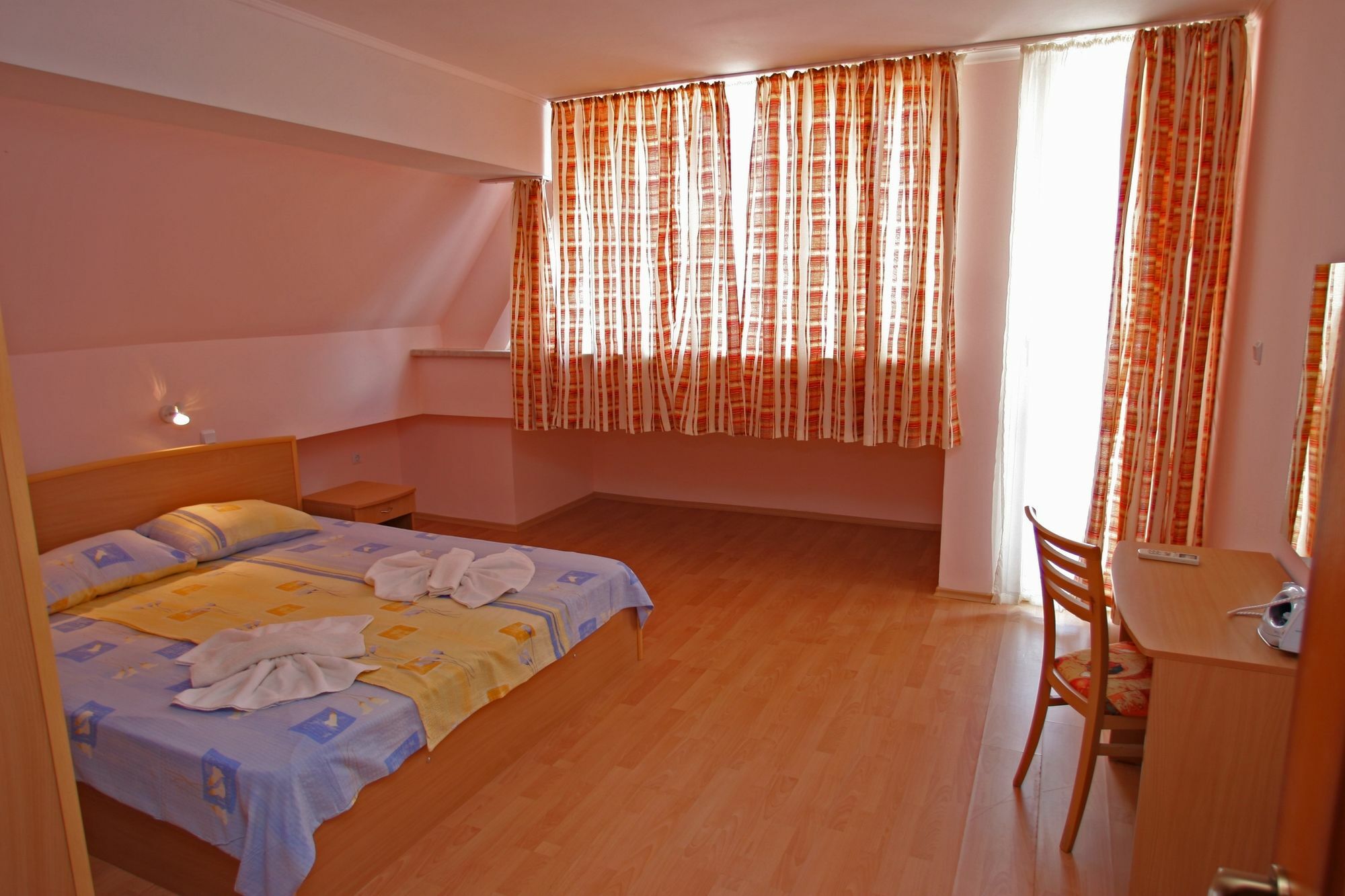 Sunny Fort Apartments ซันนีบีช ภายนอก รูปภาพ